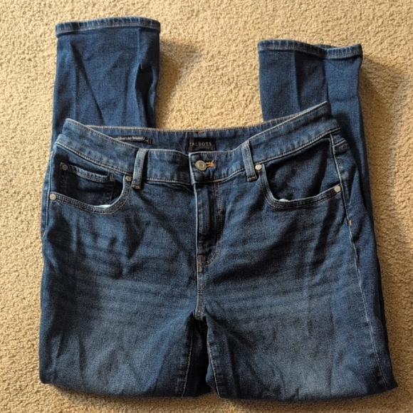 Talbots Everyday Relaxed Jeans Size 8 Petite - Picture 1 of 8